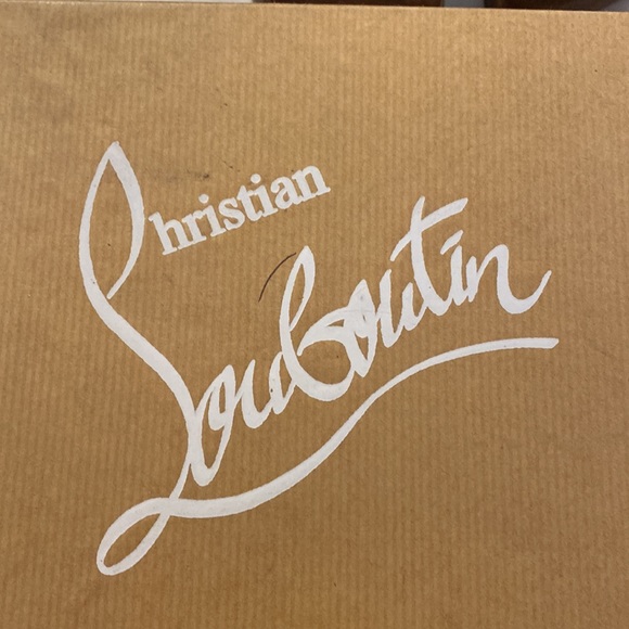 Christian Louboutin Nut Brown Defil Pump - Picture 9 of 9